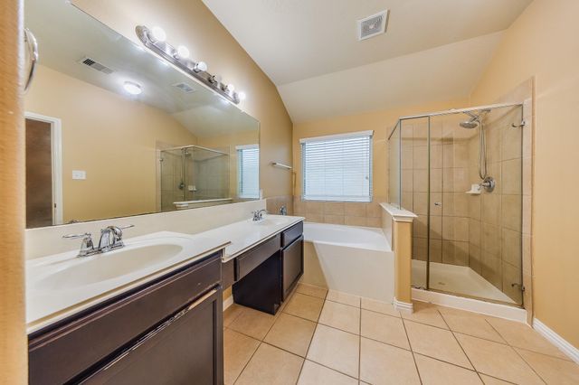 1127 Treasure Court, Baytown, TX 77521