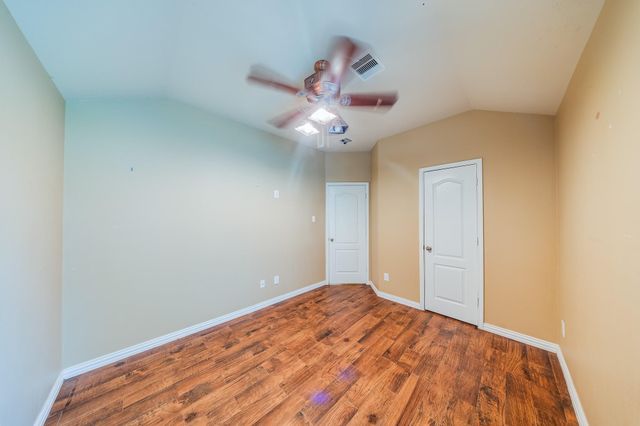 1127 Treasure Court, Baytown, TX 77521