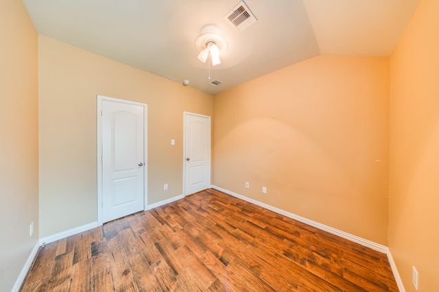 1127 Treasure Court, Baytown, TX 77521