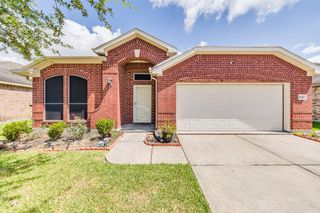 1127 Treasure Court, Baytown, TX 77521
