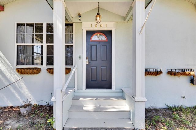 1201 SUNSHINE AVENUE, Leesburg, FL 34748