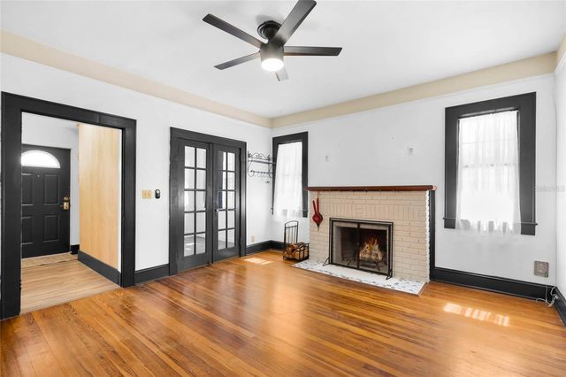 1201 SUNSHINE AVENUE, Leesburg, FL 34748