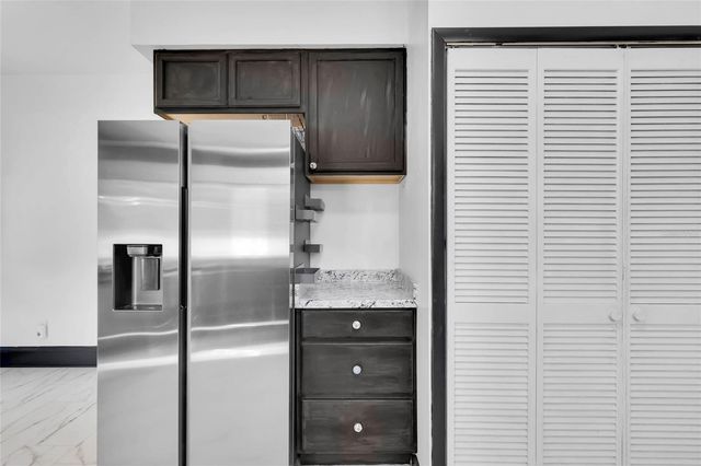 1201 SUNSHINE AVENUE, Leesburg, FL 34748