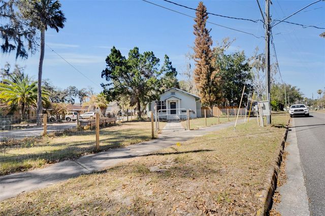 1201 SUNSHINE AVENUE, Leesburg, FL 34748