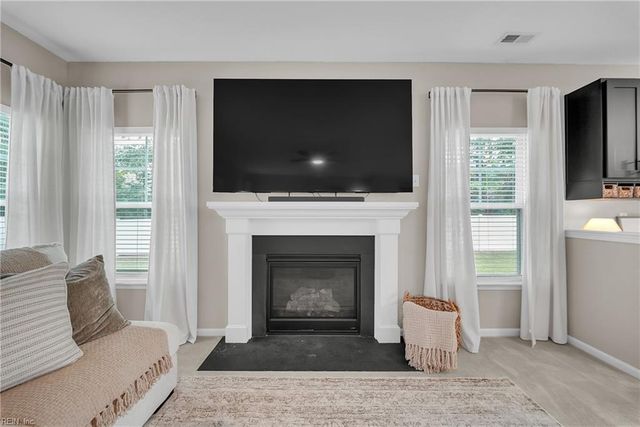 1103 Madison Lynn WAY, Chesapeake, VA 23322