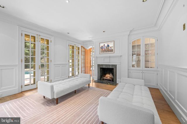 770 & 768 PARKES RUN LN, Villanova, PA 19085