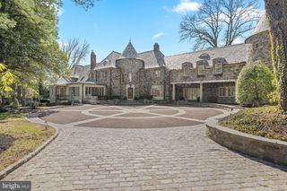 770 & 768 PARKES RUN LN, Villanova, PA 19085