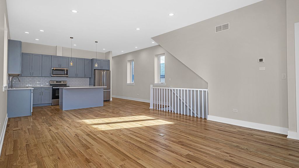 1815 W 19th Street, Chicago, IL 60608 — photo 3