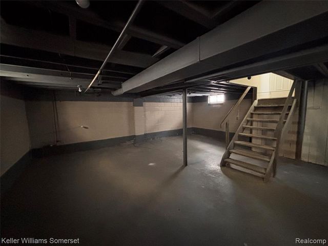 19425 Fenmore Street, Detroit, MI 48235