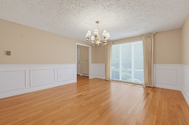 104 Glen Street, Natick, MA 01760