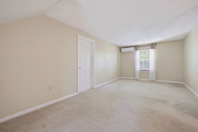 104 Glen Street, Natick, MA 01760