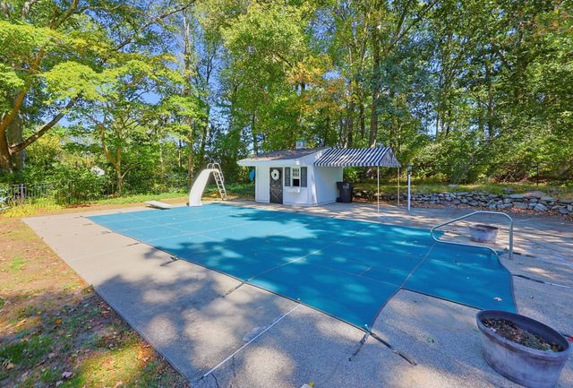 104 Glen Street, Natick, MA 01760
