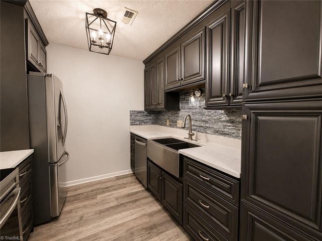 5519 Hornaday Road H, Greensboro, NC 27409