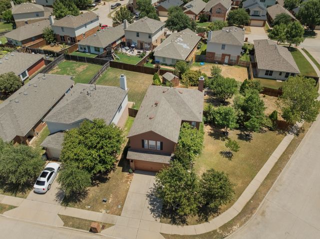 3021 Thicket Bend Court, Fort Worth, TX 76244