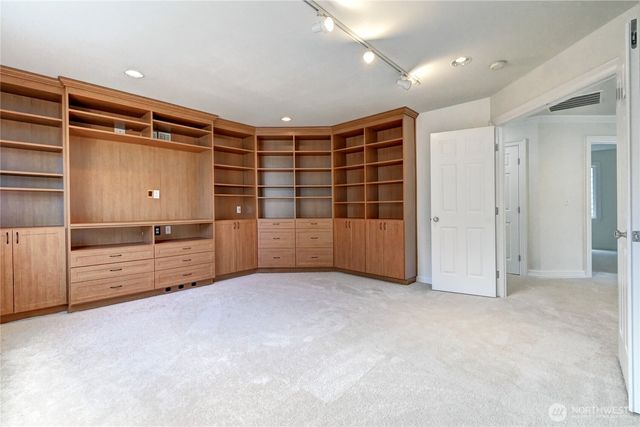 8032 124th Court NE, Kirkland, WA 98033