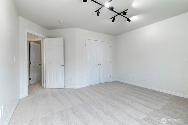 8032 124th Court NE, Kirkland, WA 98033