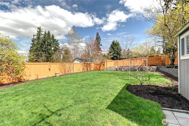 8032 124th Court NE, Kirkland, WA 98033