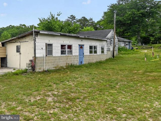 6587 MILLVILLE AVE, Mays Landing, NJ 08330