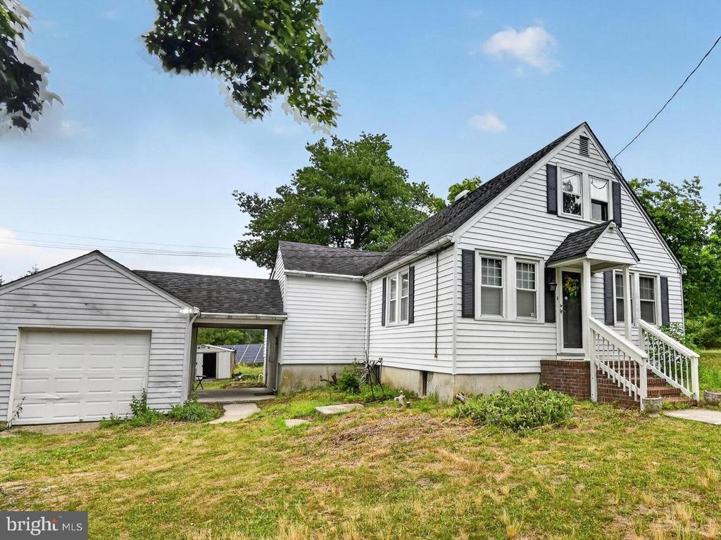 6587 MILLVILLE AVE, Mays Landing, NJ 08330