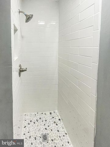 1434 LIGHT ST, Baltimore, MD 21230