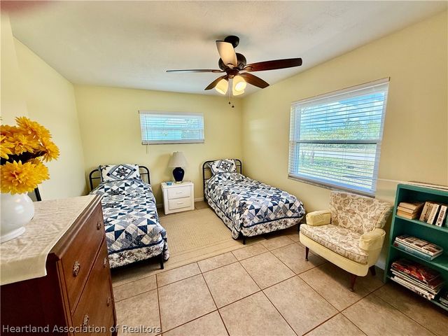 3228 Hollywood Boulevard, Sebring, FL 33875