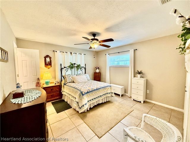 3228 Hollywood Boulevard, Sebring, FL 33875
