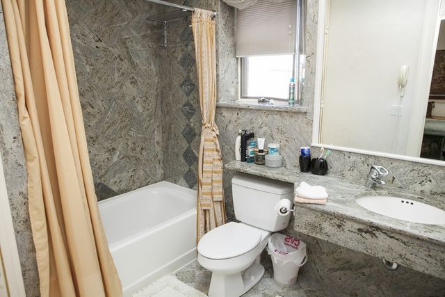 118 Newbury Street 6, Boston, MA 02116
