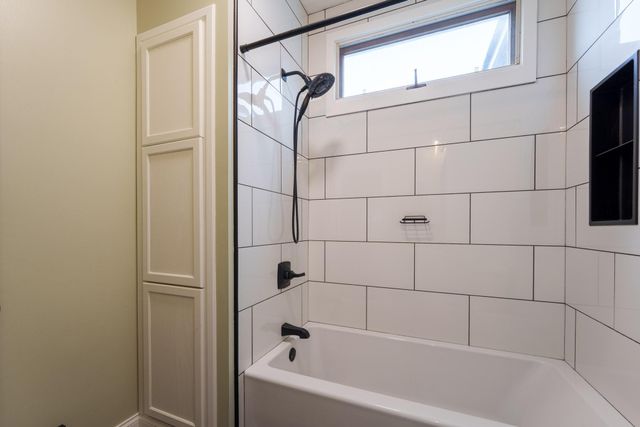 424 16th Avenue N, South Saint Paul, MN 55075