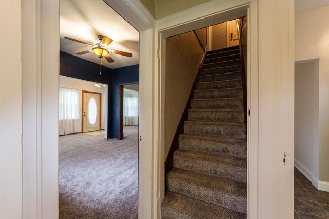 424 16th Avenue N, South Saint Paul, MN 55075