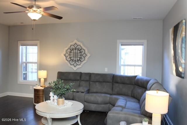 410 W Huckleberry Way, Rocky Point, NC 28457