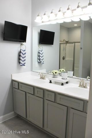 410 W Huckleberry Way, Rocky Point, NC 28457