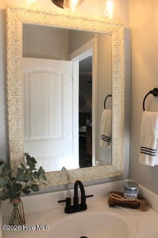 410 W Huckleberry Way, Rocky Point, NC 28457