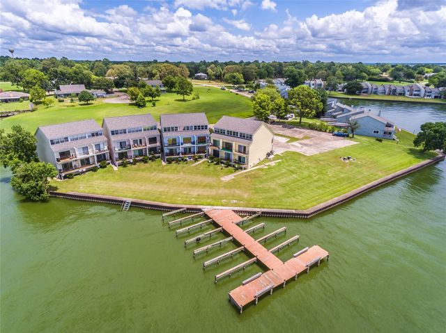 445 Carolcrest Lane 312, Livingston, TX 77351