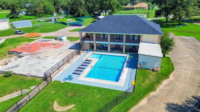 445 Carolcrest Lane 312, Livingston, TX 77351