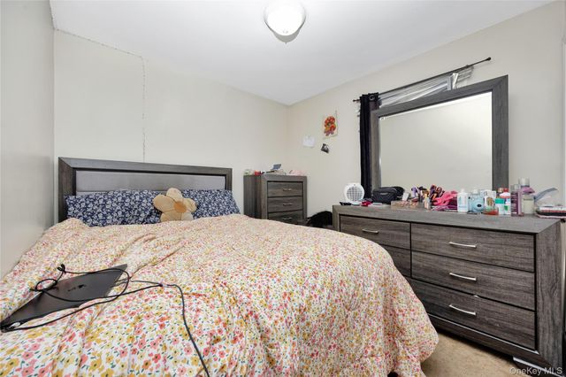 59 Oak Street, Amityville, NY 11701