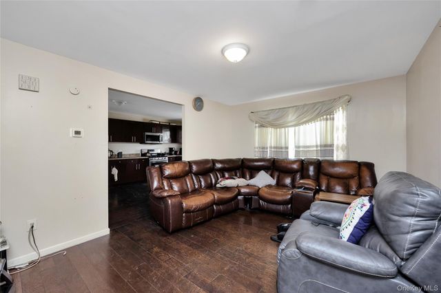 59 Oak Street, Amityville, NY 11701