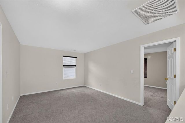 1400 Royal Forest Drive, Mascoutah, IL 62258