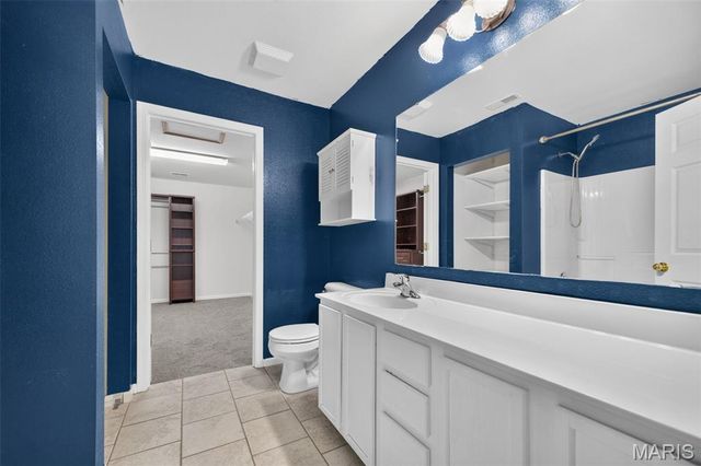 1400 Royal Forest Drive, Mascoutah, IL 62258