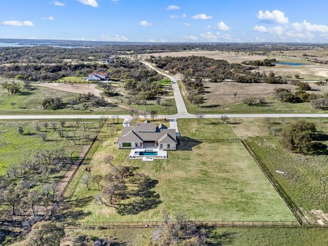 10516 Fleming Pointe Drive, Fort Worth, TX 76179