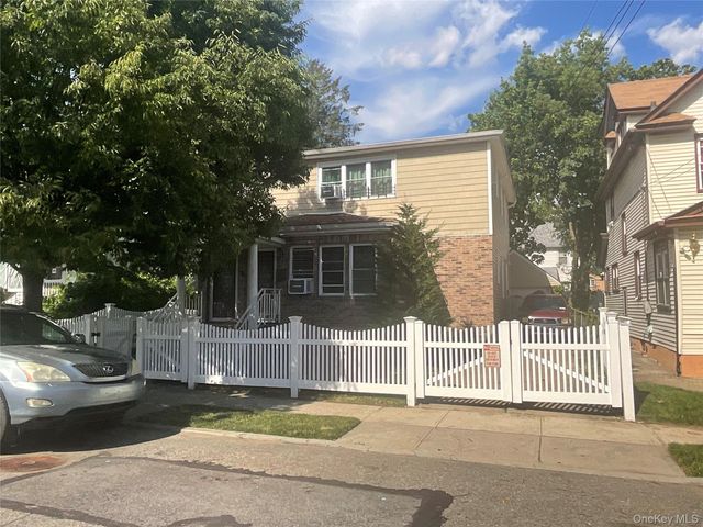 11511 172nd Street, Jamaica, NY 11434