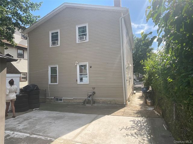 11511 172nd Street, Jamaica, NY 11434