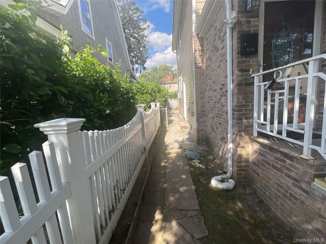 11511 172nd Street, Jamaica, NY 11434