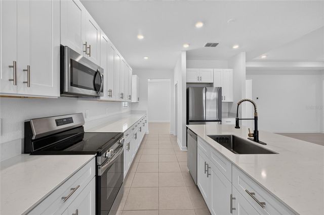 1744 RIDER RAIN LANE, Apopka, FL 32703