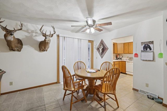 105-107 W Garfield Street, Mount Horeb, WI 53572