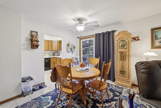 105-107 W Garfield Street, Mount Horeb, WI 53572