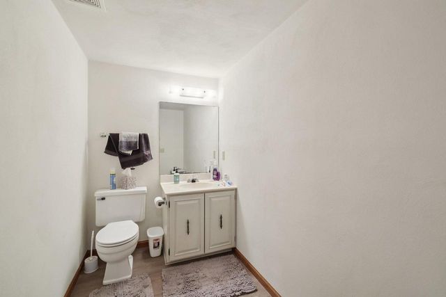 105-107 W Garfield Street, Mount Horeb, WI 53572