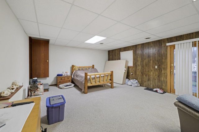 105-107 W Garfield Street, Mount Horeb, WI 53572