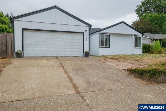 5365 Pike Cir S, Salem, OR 97304