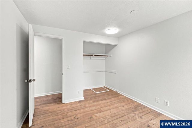 5365 Pike Cir S, Salem, OR 97304