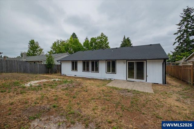 5365 Pike Cir S, Salem, OR 97304